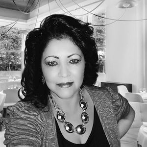 Meet your Posher, Maria